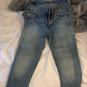 American eagle jeans